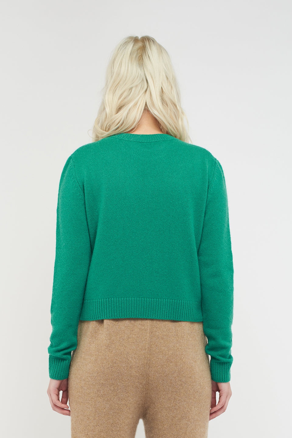 WOMEN’S SIMPLE CREW - 3