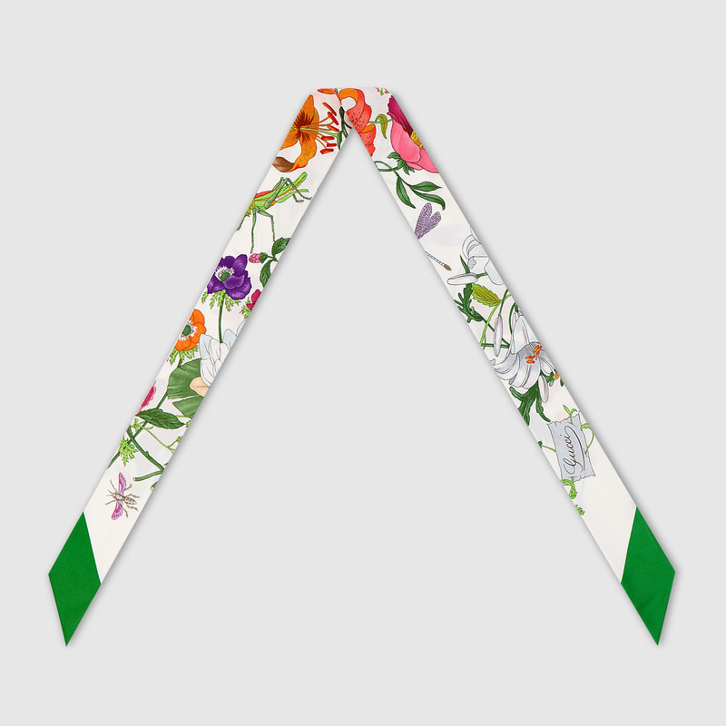 GUCCI Printed silk ribbon outlook