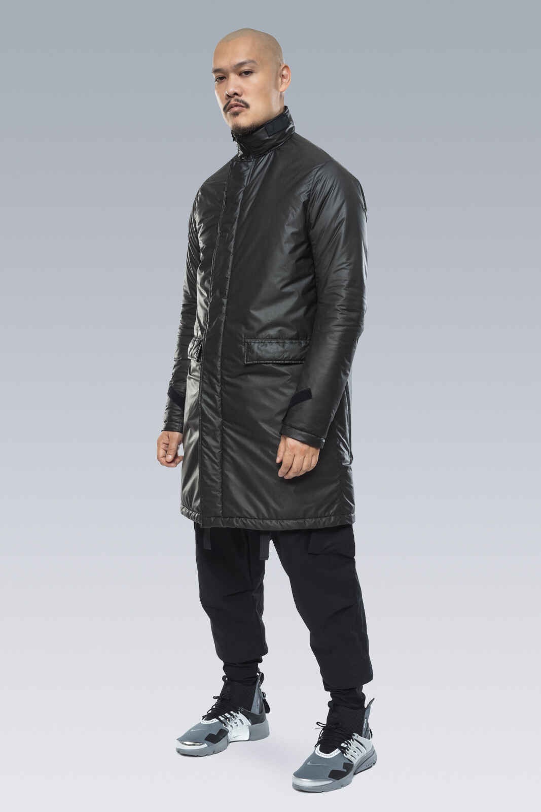 J46-FO 2L Gore-Tex Infinium™ Climashield® Coat Black - 10