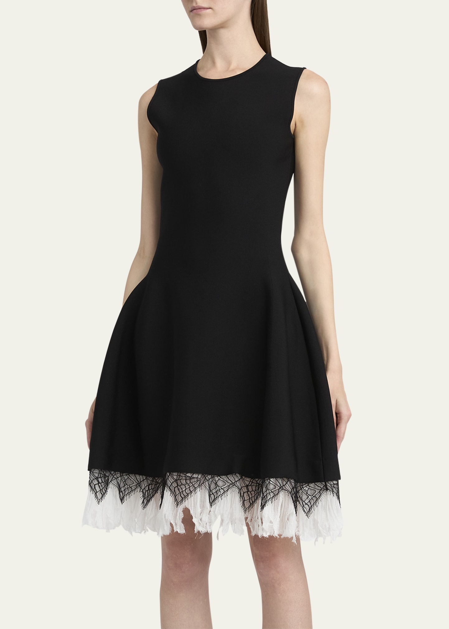 Lace-Hem Volume Sleeveless Dress - 4