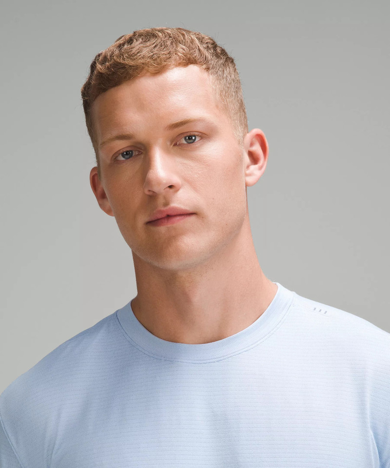 License to Train Relaxed-Fit Short-Sleeve Shirt 4