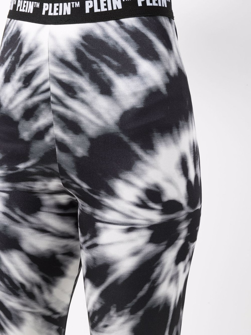 tie-dye print cycling shorts 5