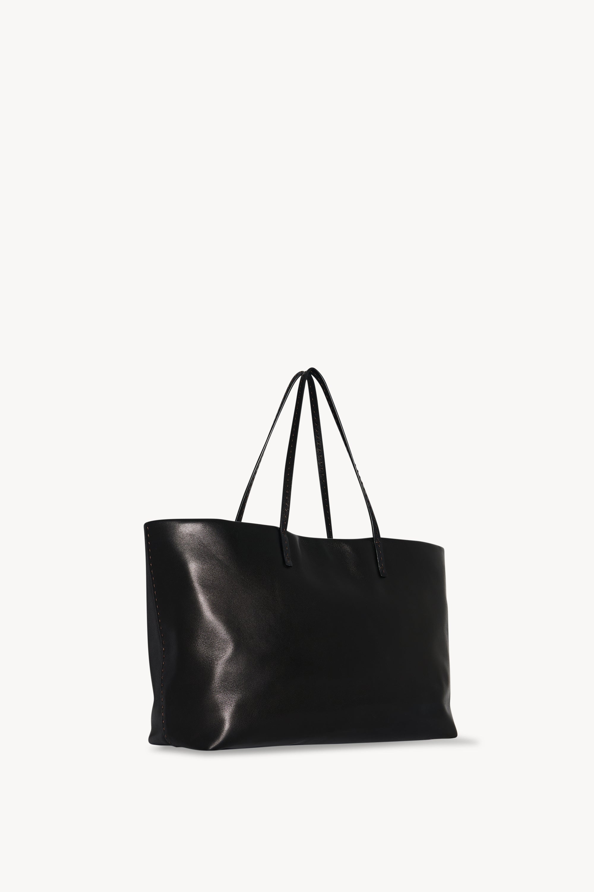 THE ROW*ミニマルスタイル*デイリーにフィット*Nuance Tote Bag The Row Nuance Tote Bag in Dark Brown PLD | FWRD