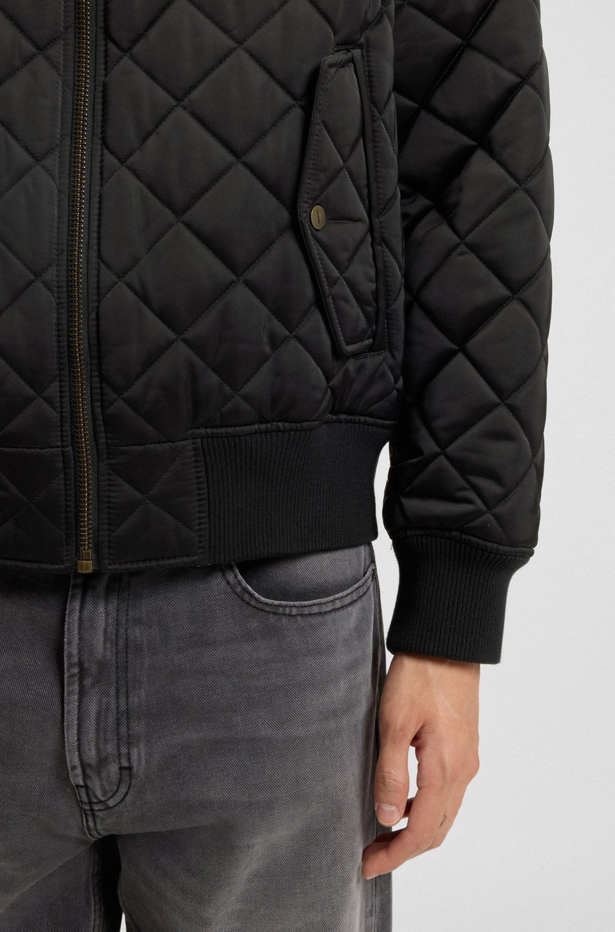 WATER-REPELLENT JACKET IN QUILTED SATIN - 6