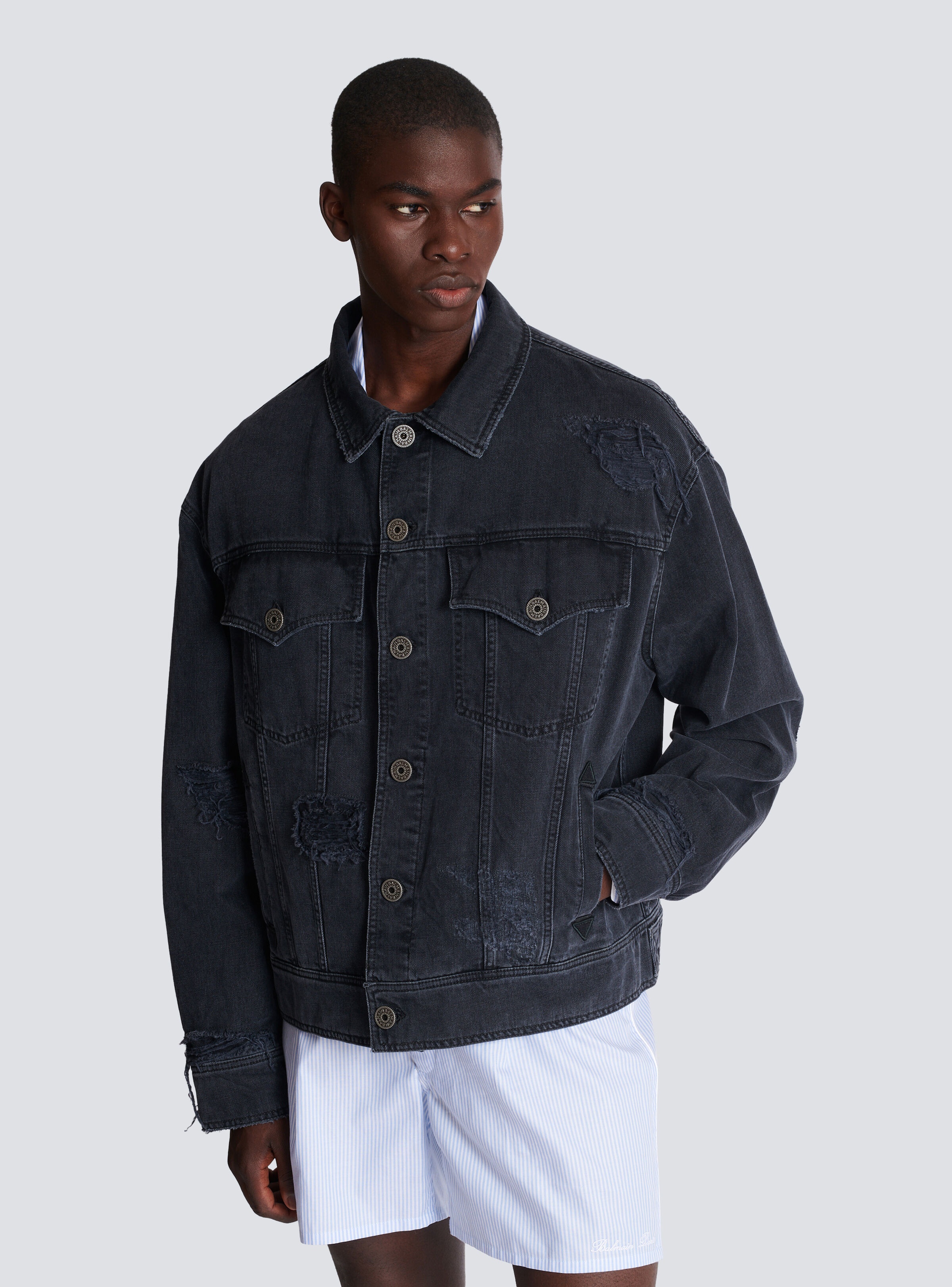 Worn-effect denim jacket - 6