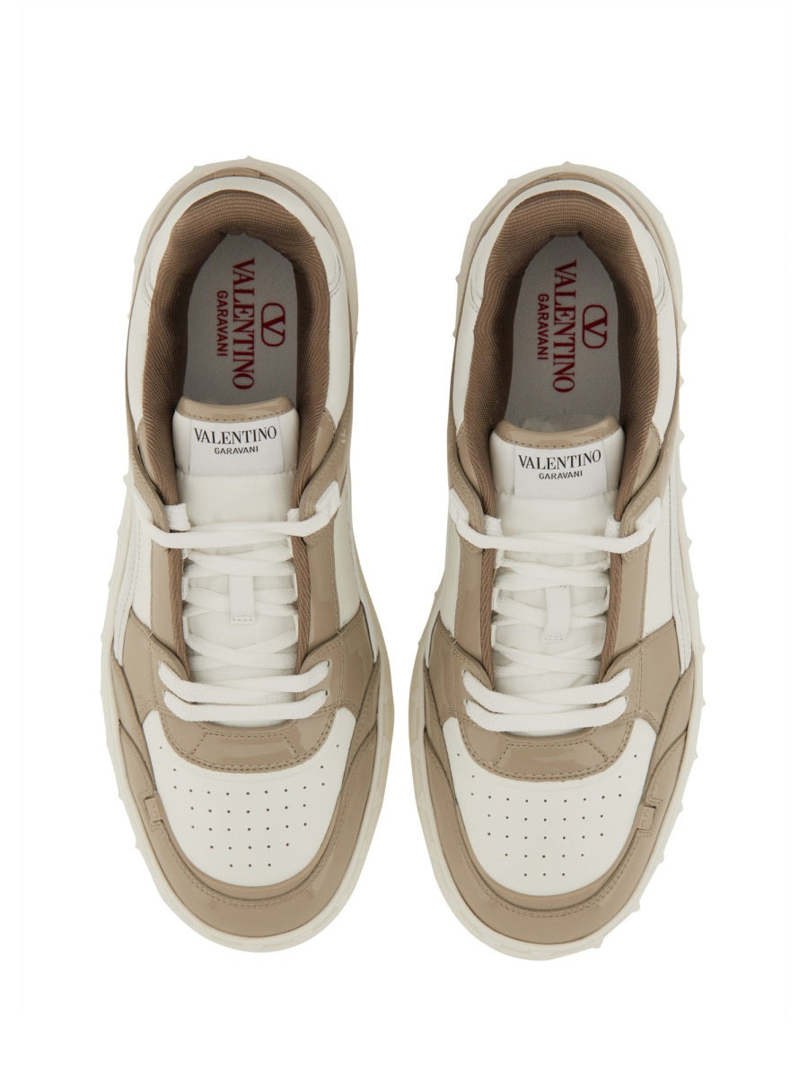 Valentino Garavani Men Low Top Sneaker "Freedots" - 4