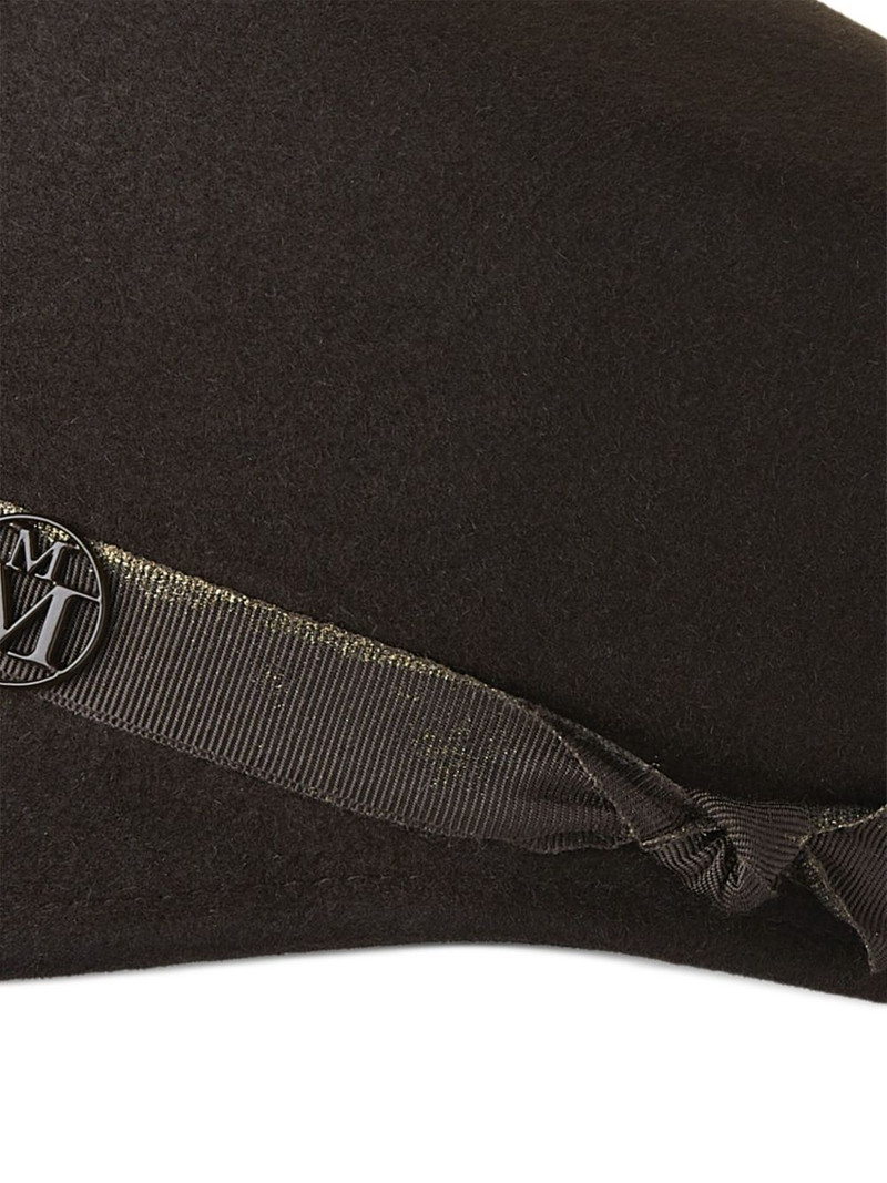 MAISON MICHEL Abby cap outlook