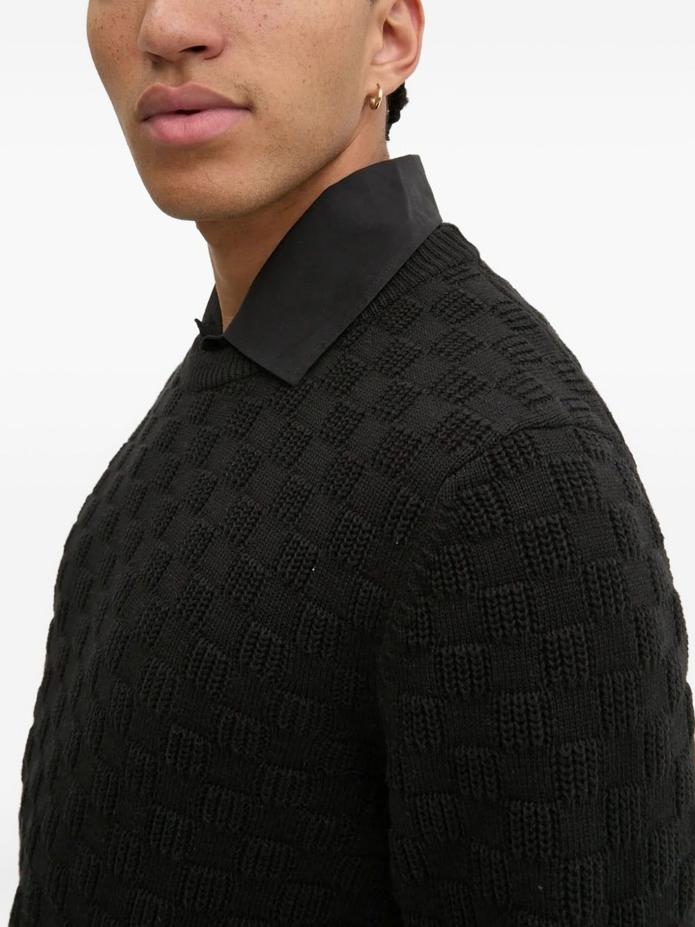 textured-pattern crew-neck jumper - 3