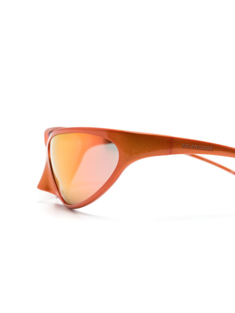 4G cat-eye frame sunglasses 3