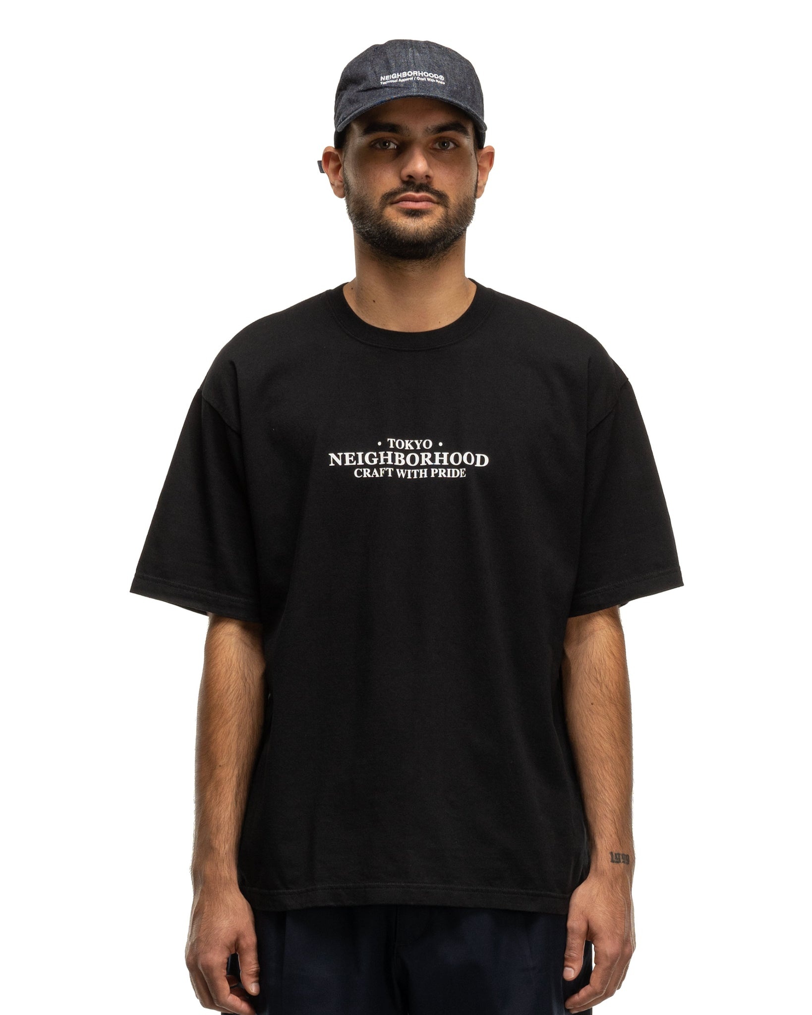 NEIGHBORHOOD NH . Tee SS-7 Black | REVERSIBLE