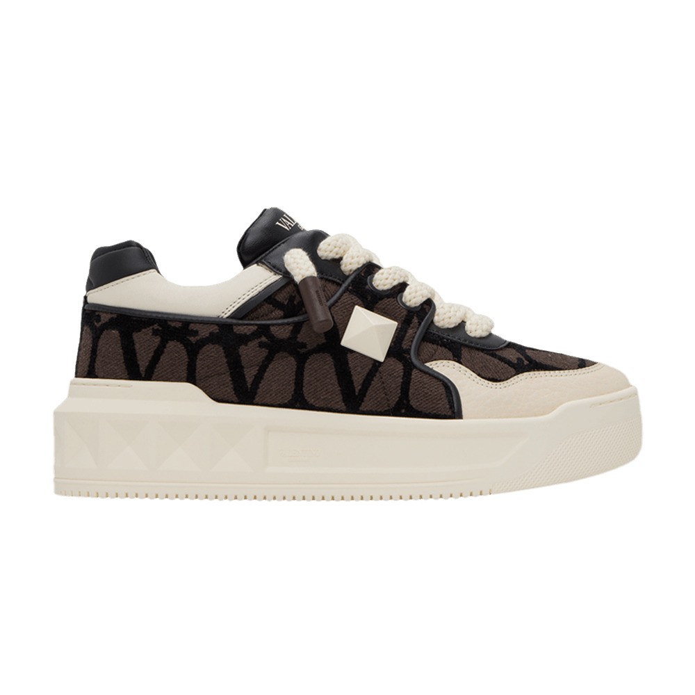 Valentino One Stud Low 'Fondant' - 1