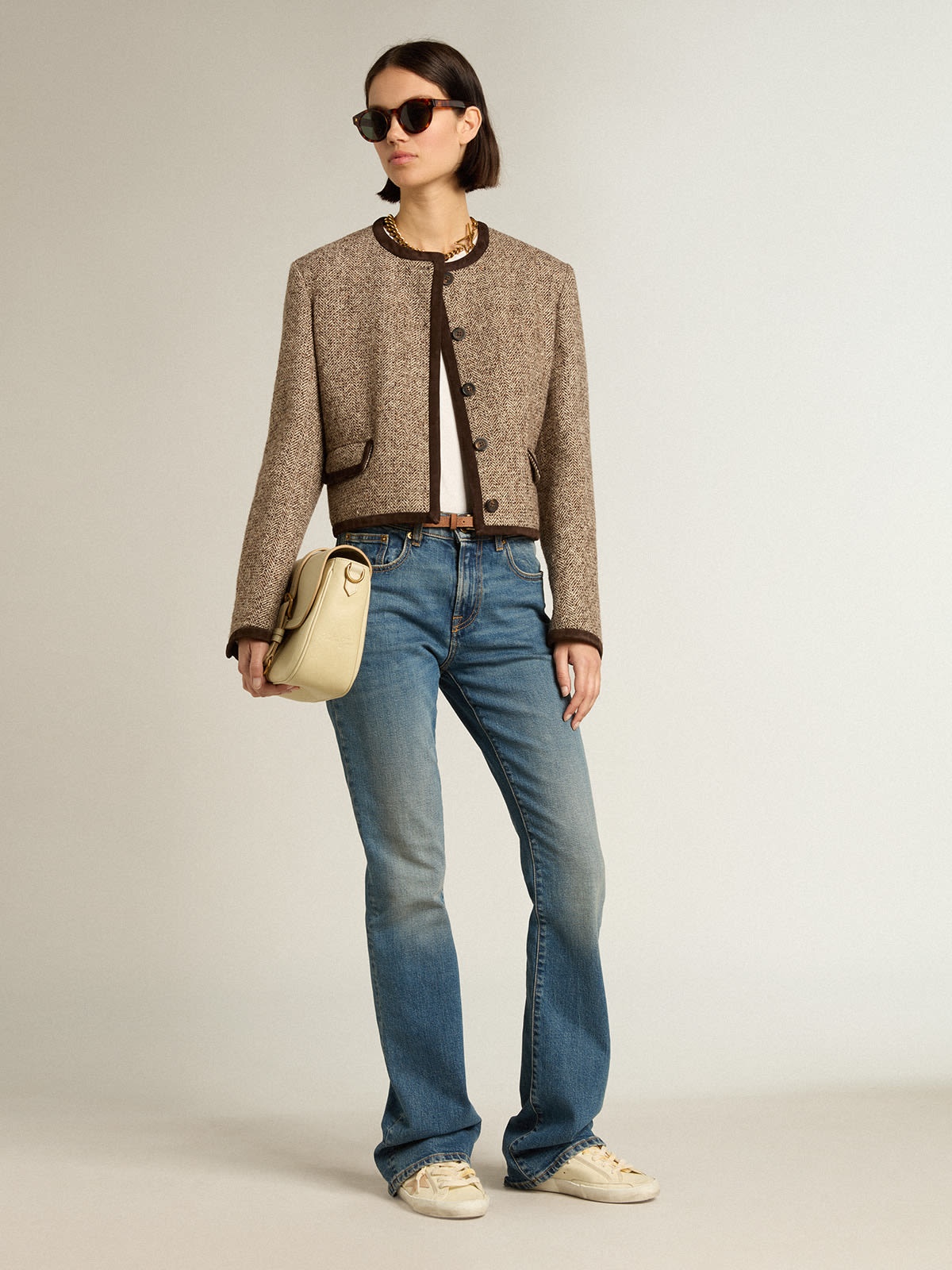 Brown cropped jacket with button fastening - 3