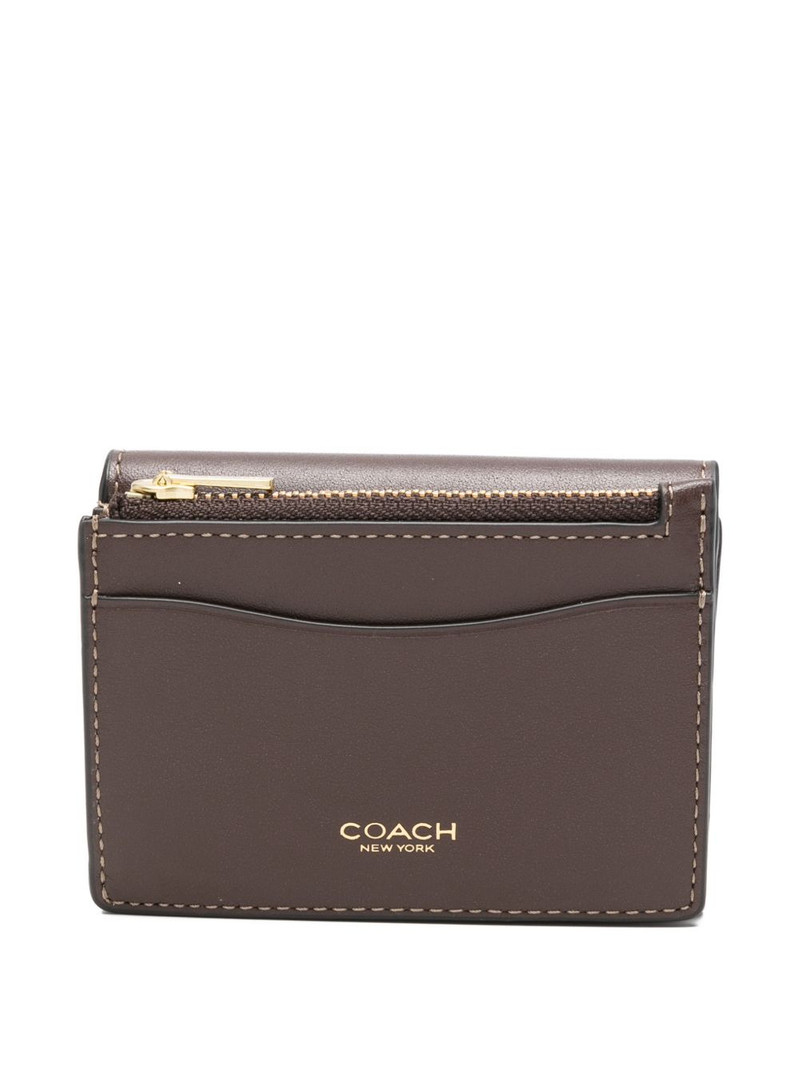 COACH Essential logo wallet outlook