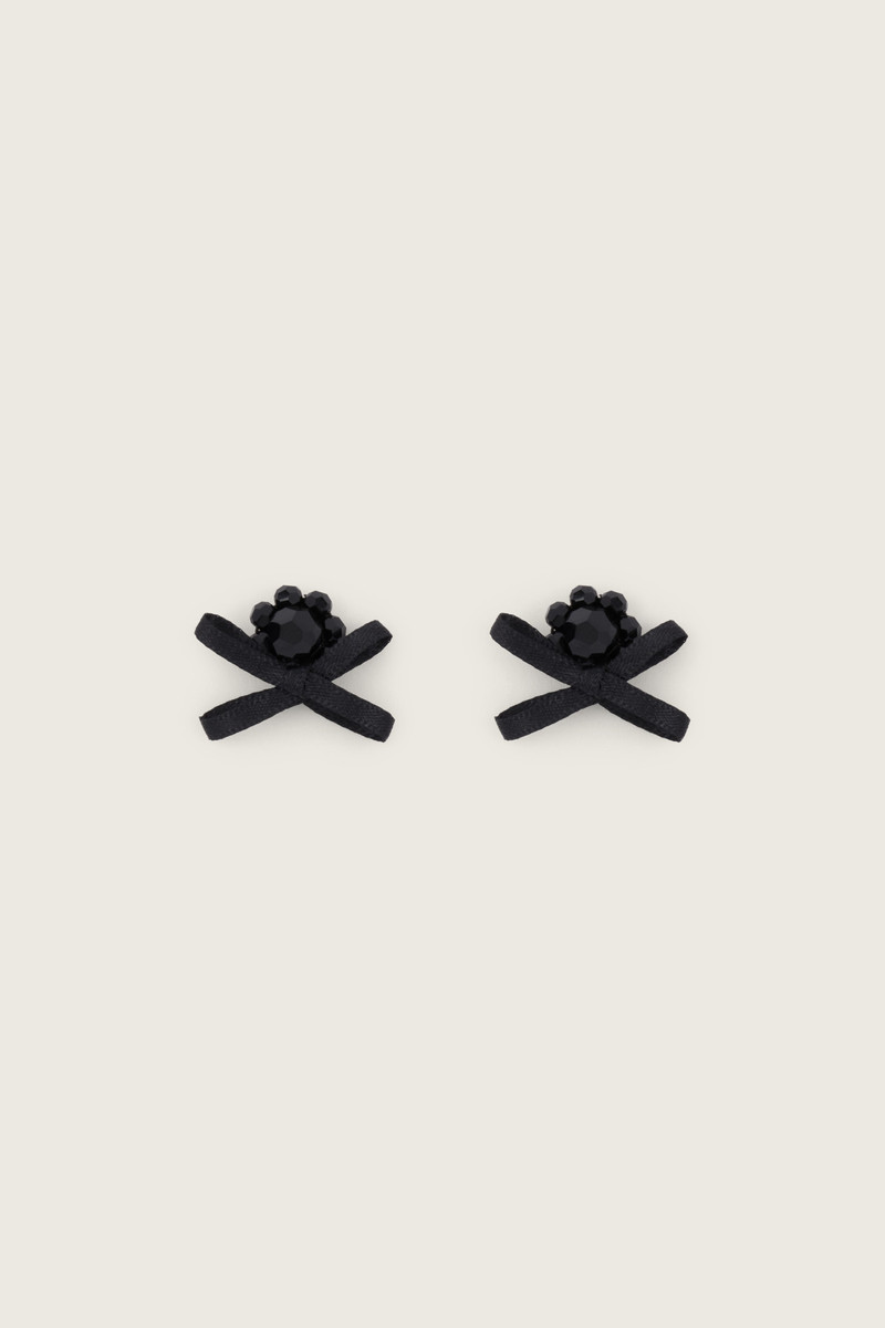 Petite Bow Daisy Stud Earrings 1