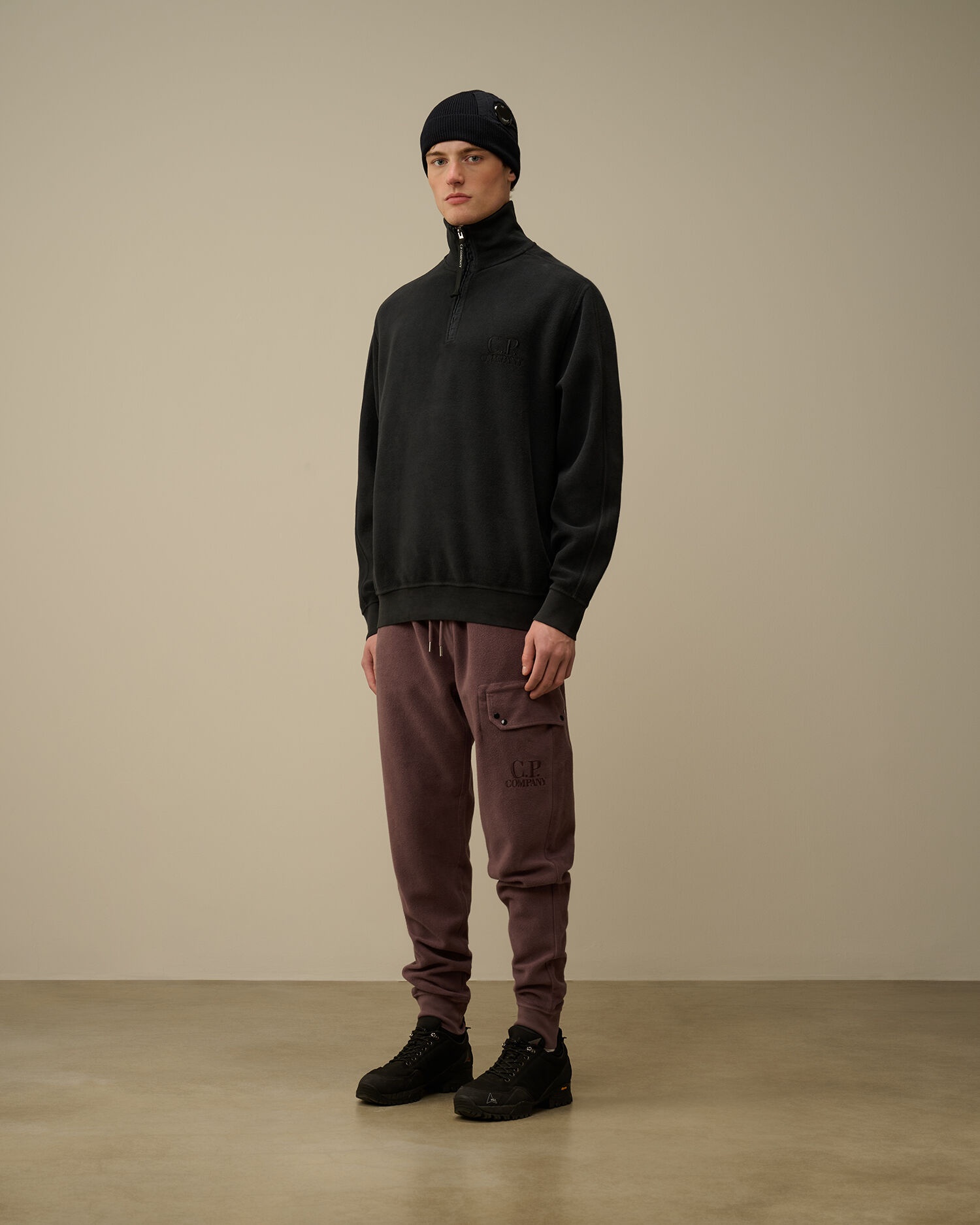 Reverse Brushed & Emerized Diagonal Fleece Half Zipped Sweatshirt - 6