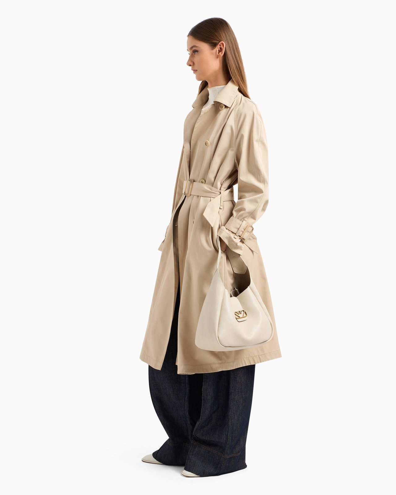 Double-breasted trench coat with belt in water-repellent technical cotton - 4
