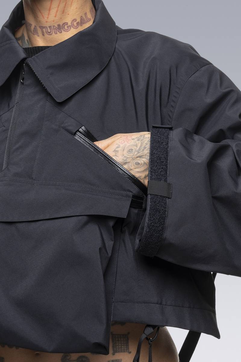 SAC-J6011 sacai / ACRONYM Crop Jacket Black 22