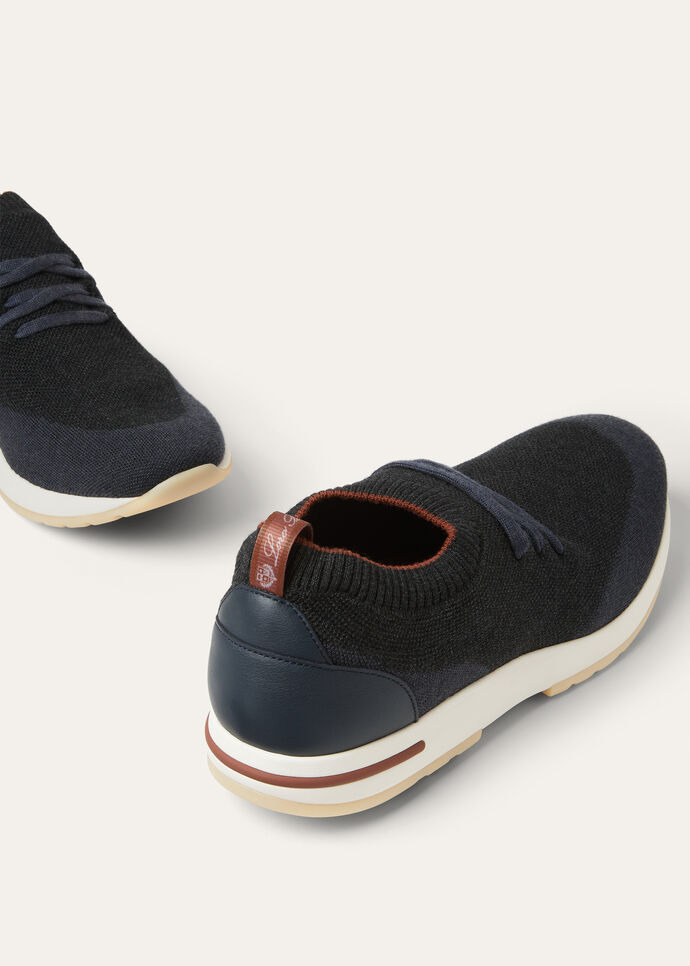360 LP Flexy Walk Sneaker - 7