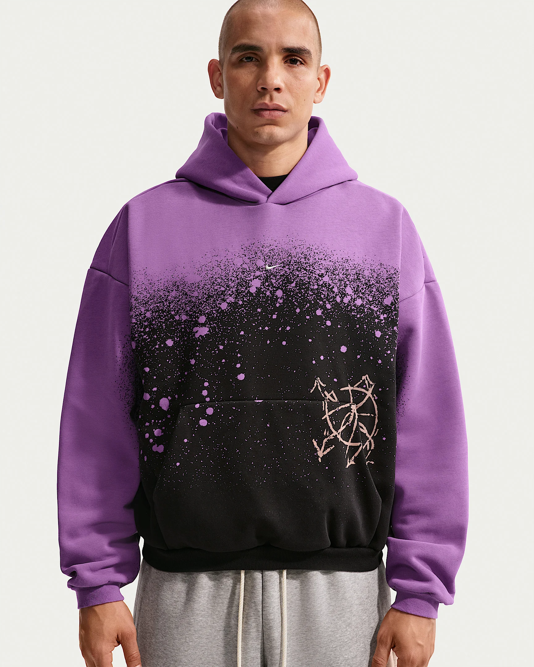 Nike Standard Issue Men's Therma-FIT Basketball Pullover Hoodie - 1