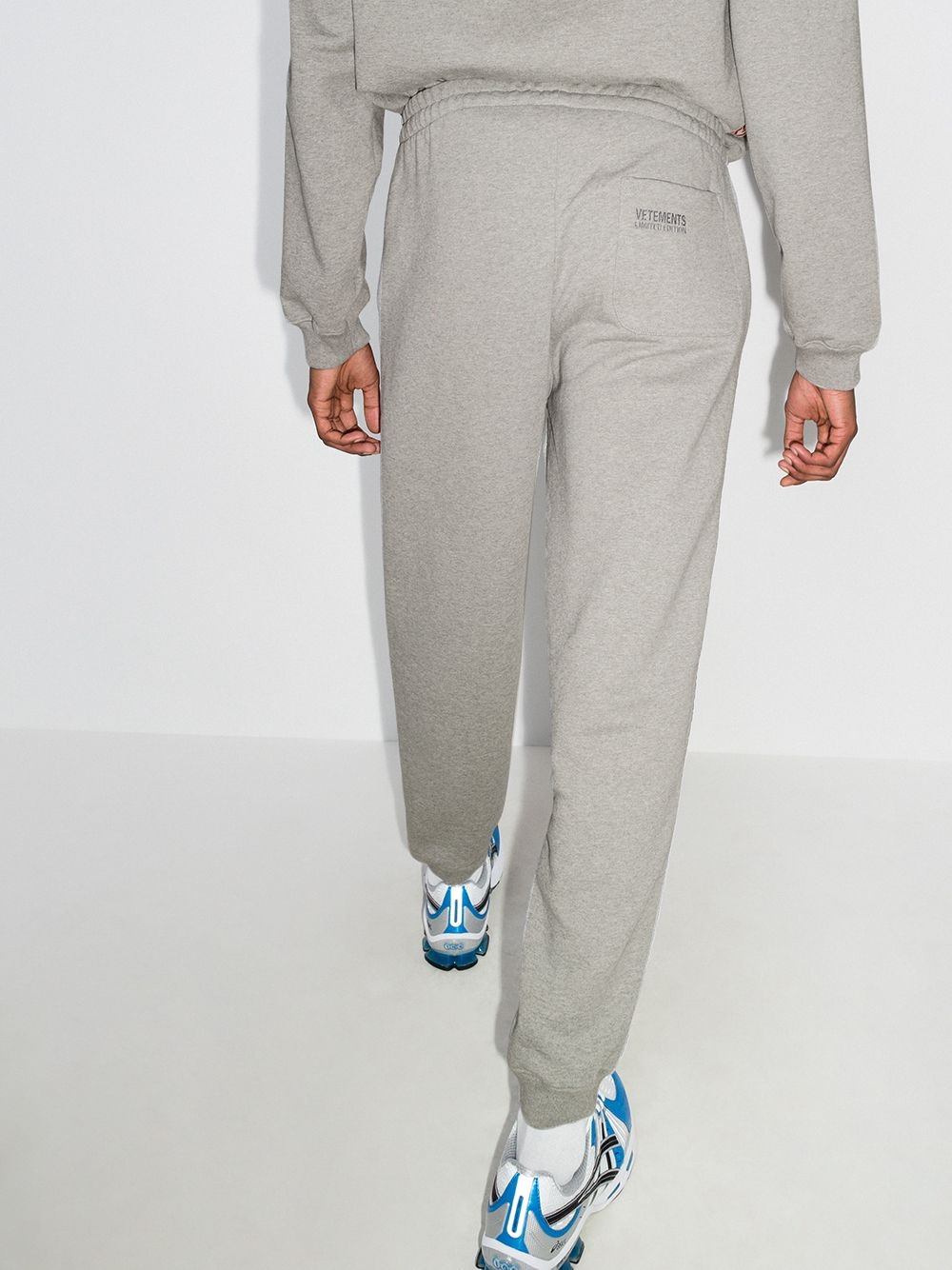 logo-tape tapered track pants - 3