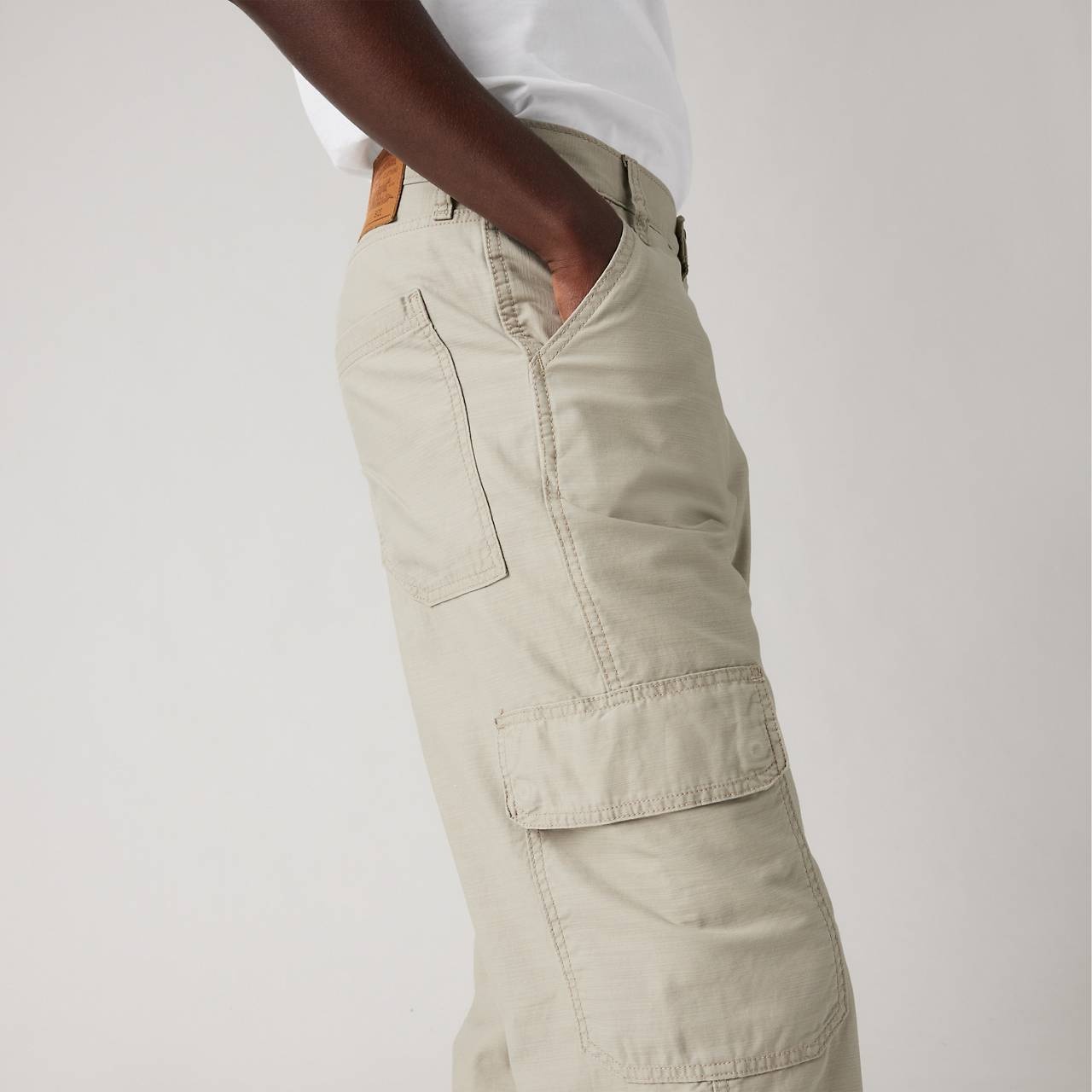 568™ LOOSE STRAIGHT CARGO TWILL MEN'S PANTS - 4