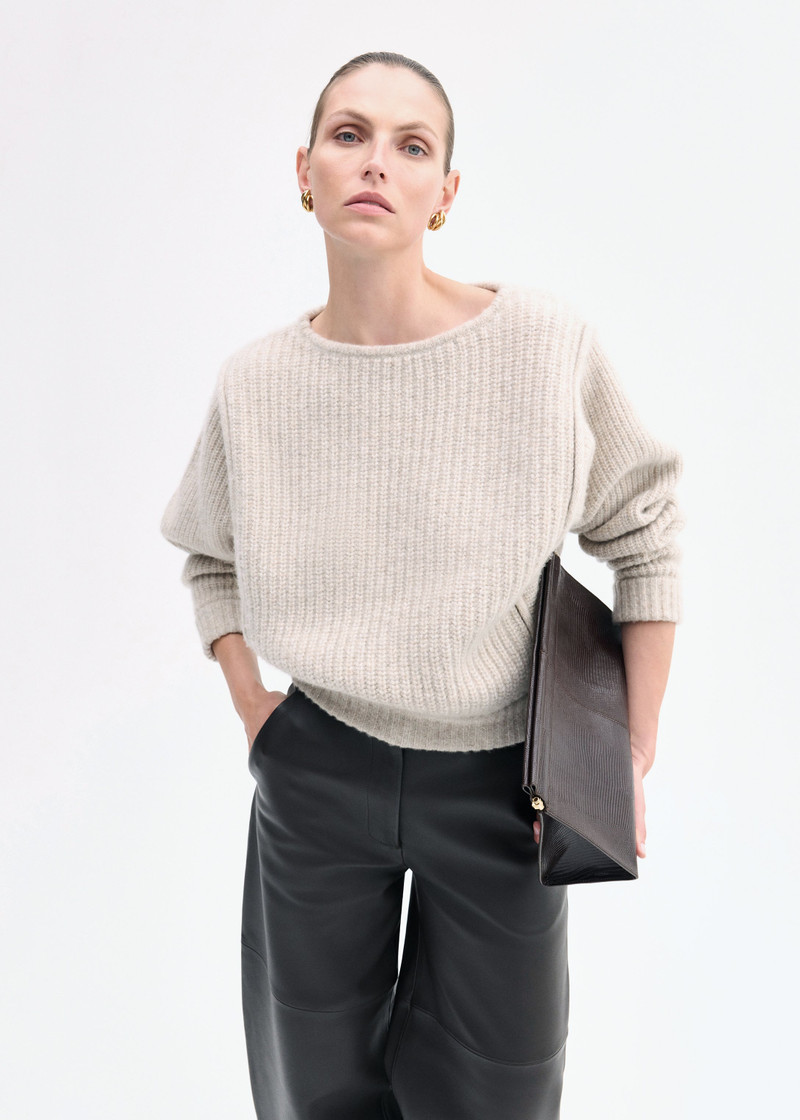 CO Batwing Sweater in Silk Cashmere outlook