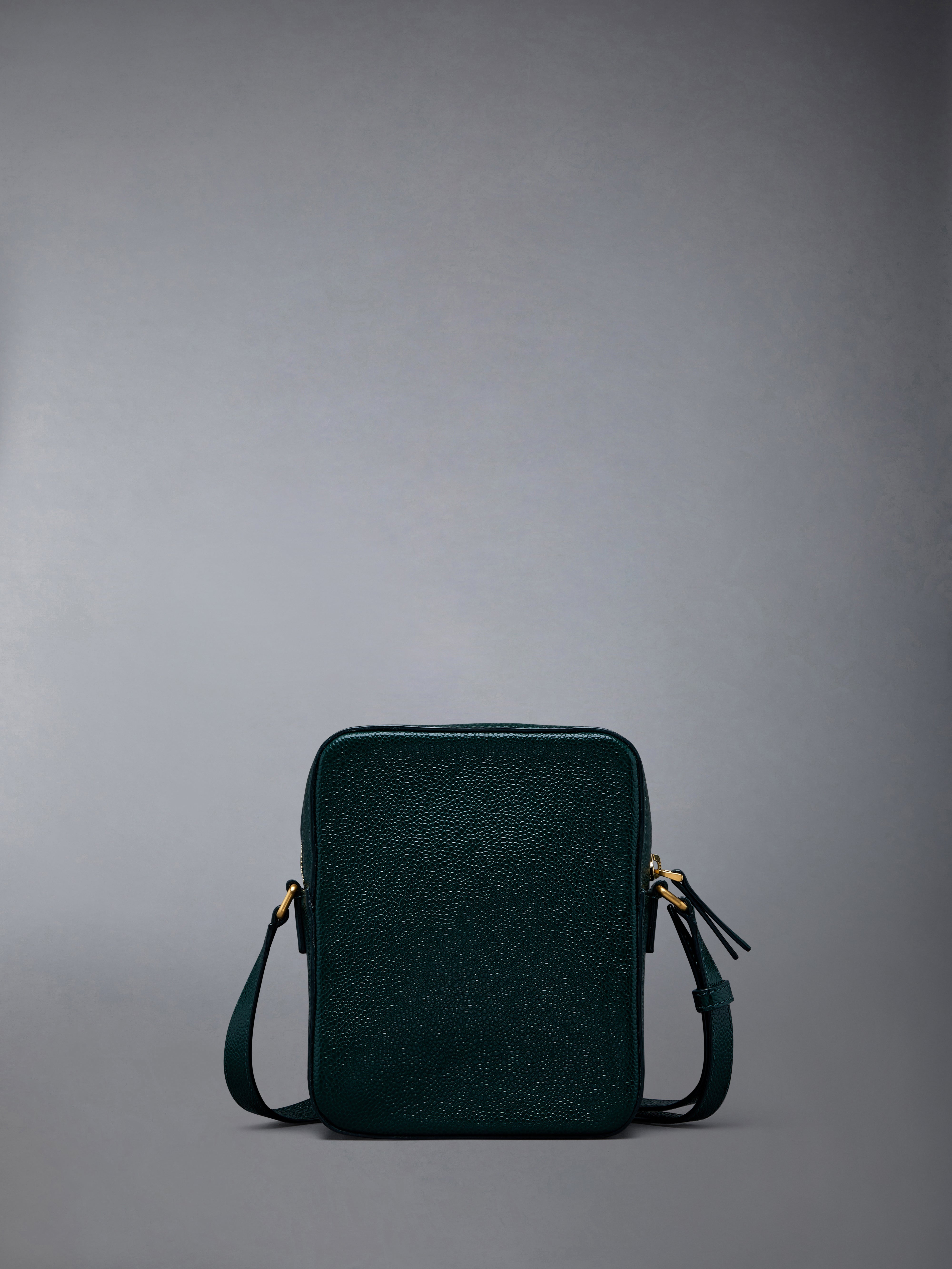 PEBBLE GRAIN LEATHER VERTICAL CAMERA BAG - 3