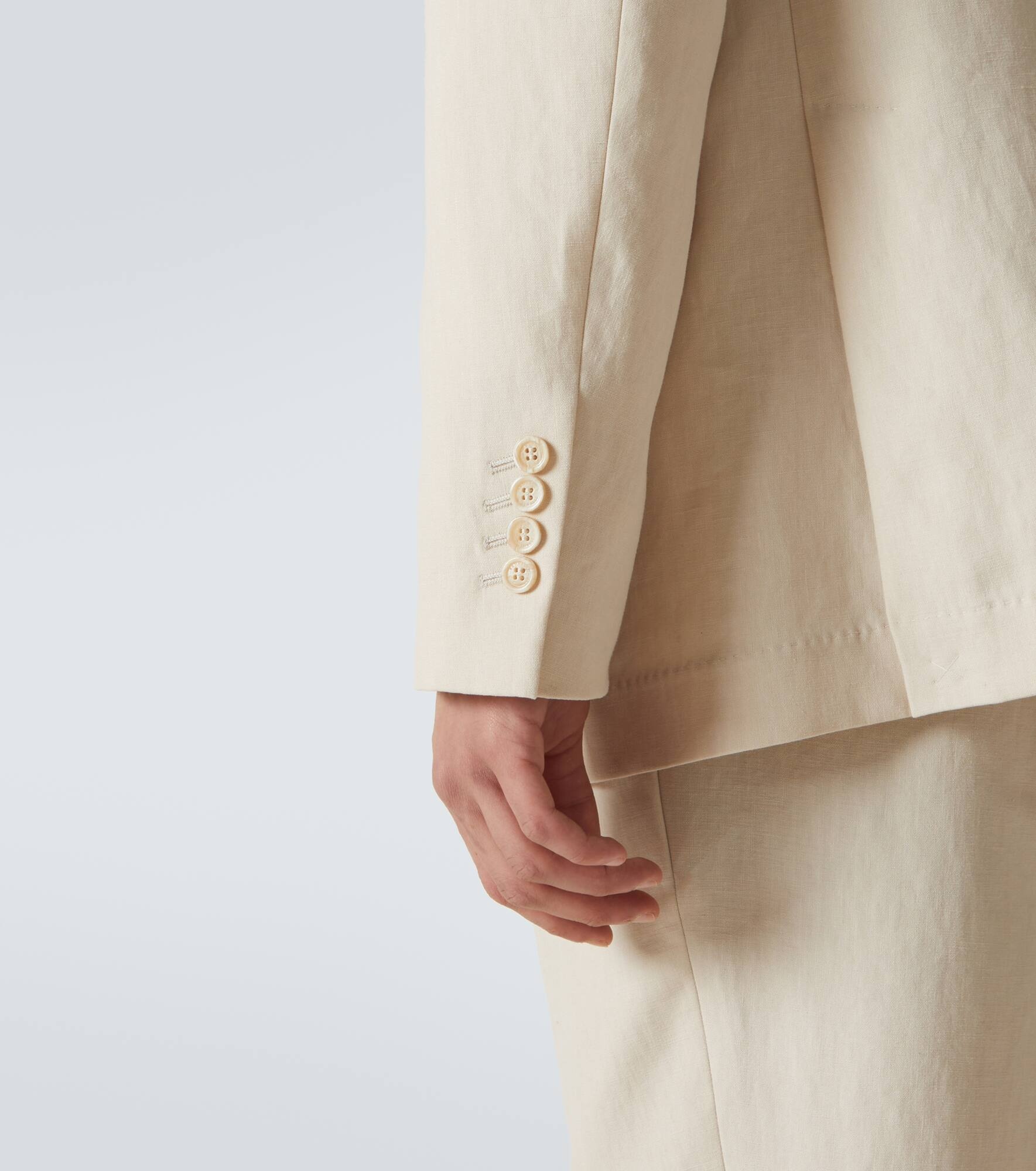 Linen suit - 7