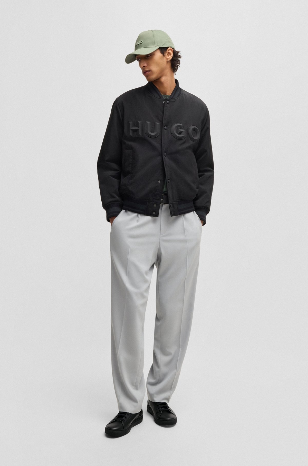HIGH-TOP TRAINERS IN GRAINED FAUX LEATHER - 3