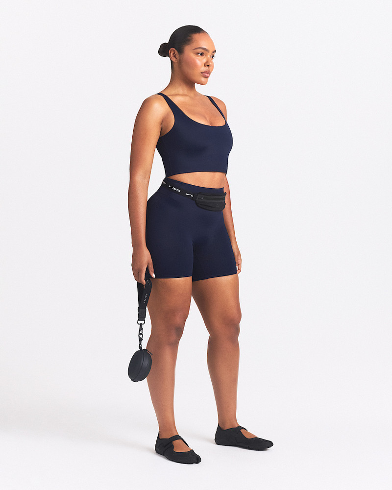 NikeSKIMS Shine Women's Scoop-Neck Bra Top 4