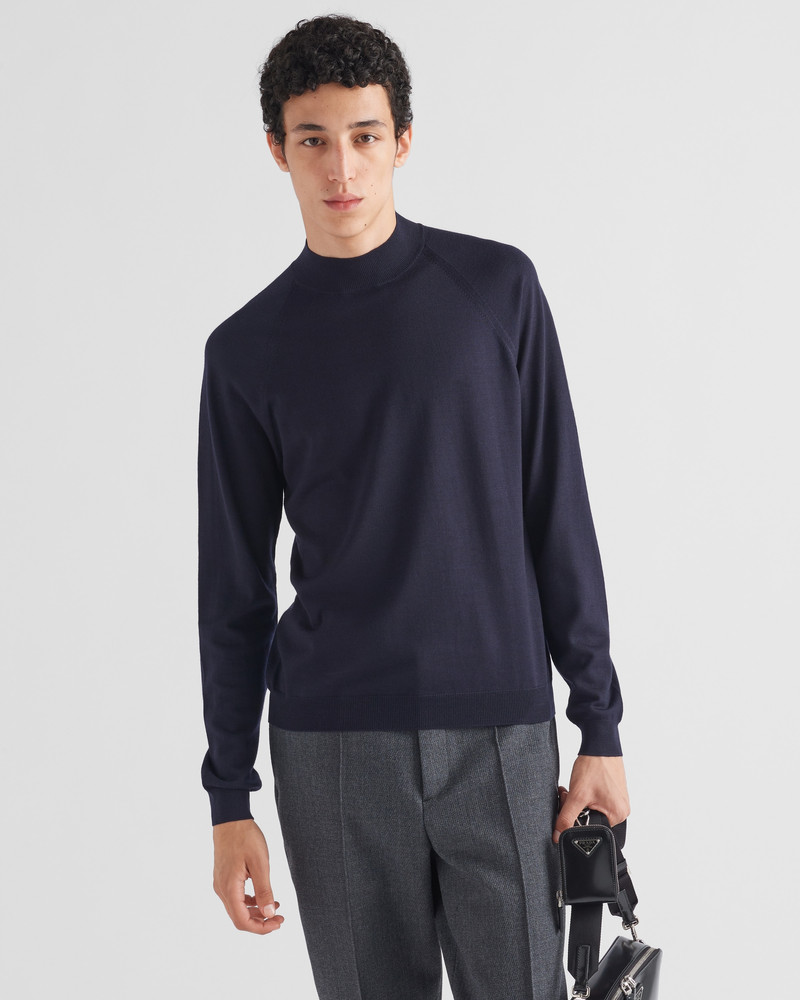 Worsted wool turtleneck sweater 3