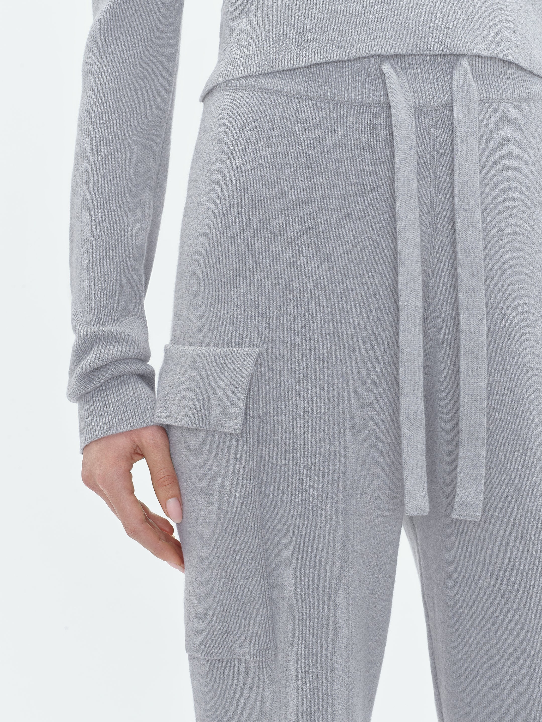 AMIRI STACK CARGO SWEATPANT - 6