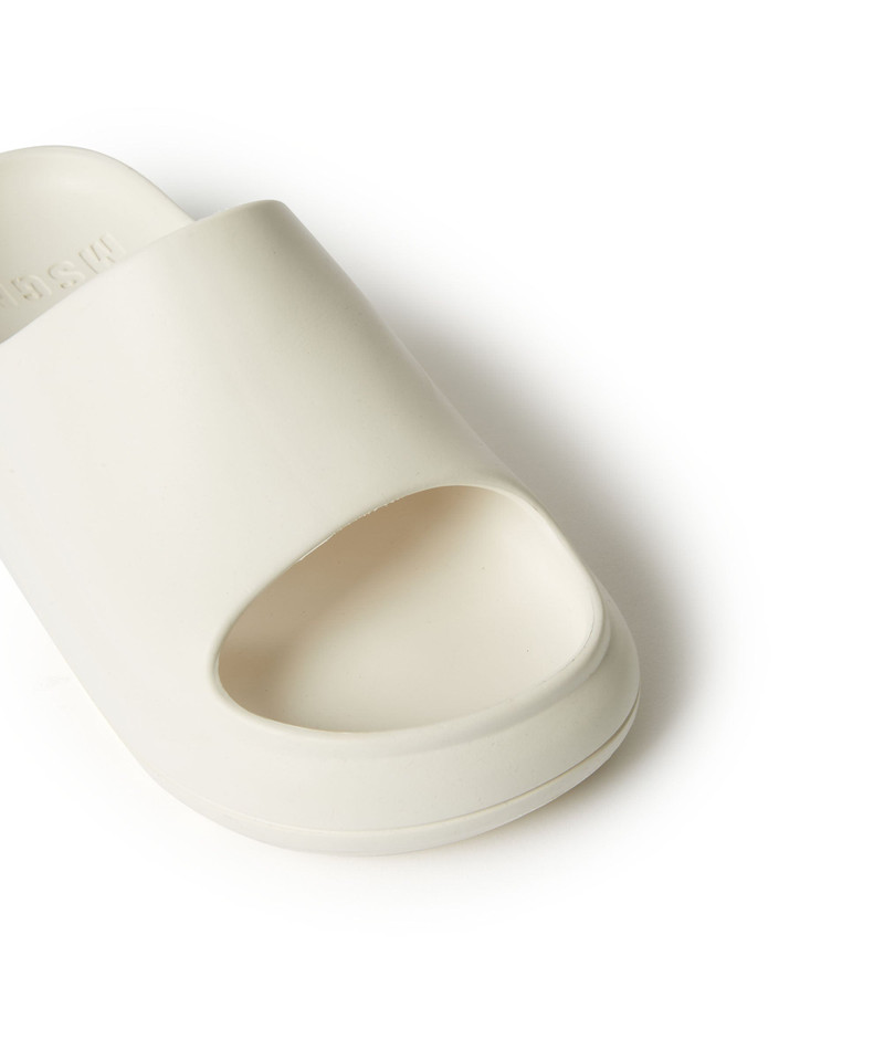 Chunky "Ocean club" pool slides 4