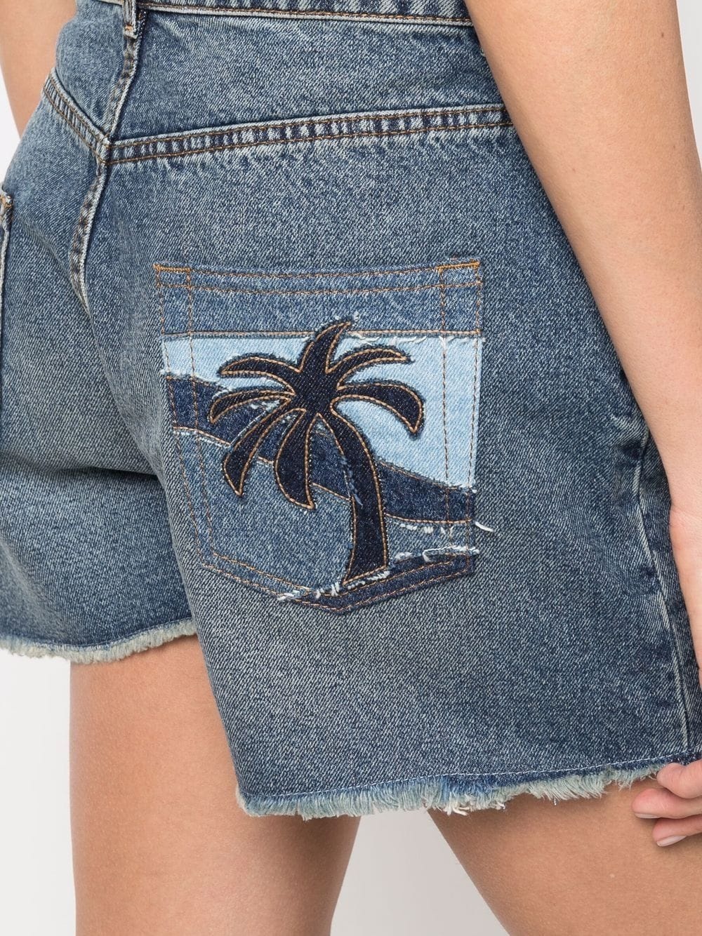 palm tree-embroidered frayed denim shorts - 5