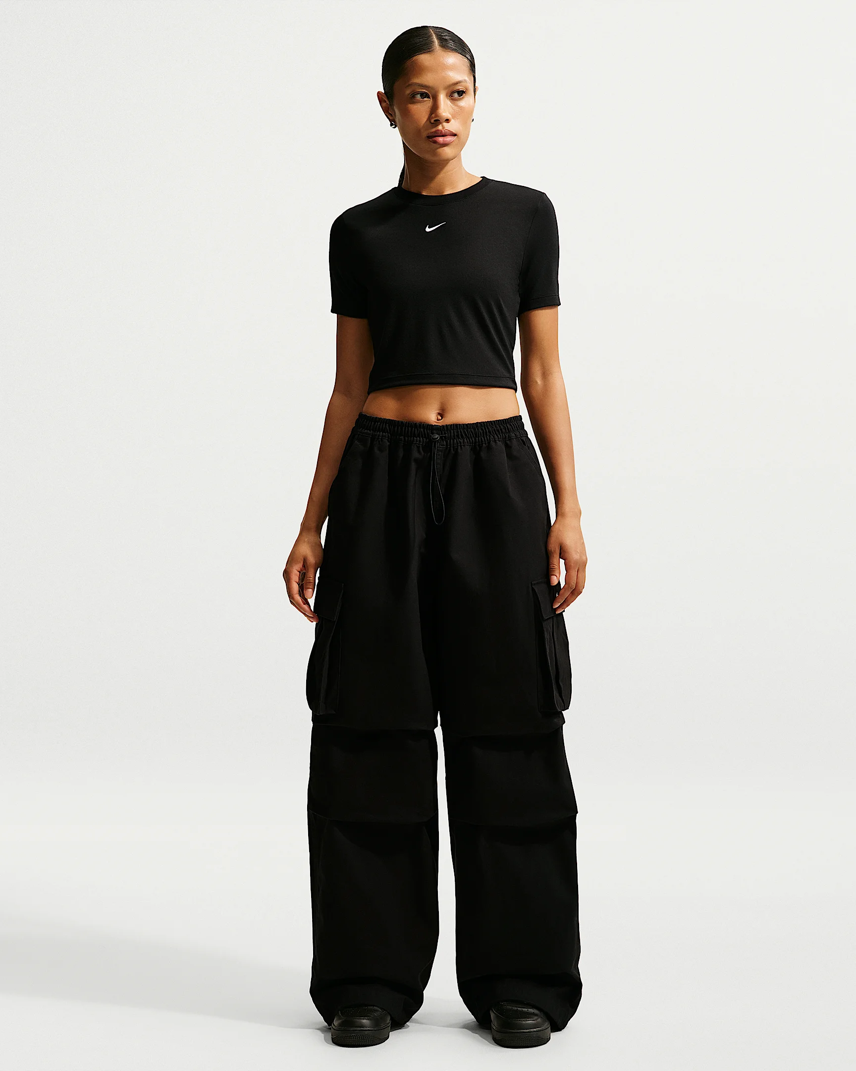 Nike Sportswear Women's Mid-Rise Oversized Woven Cargo Pants - 1