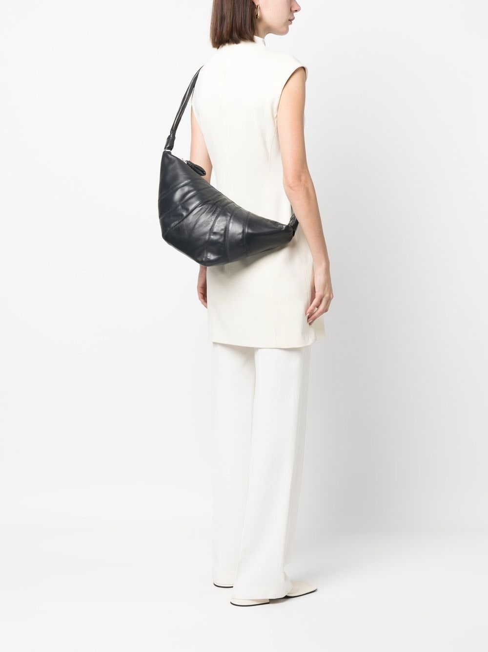 Croissant leather shoulder bag - 2