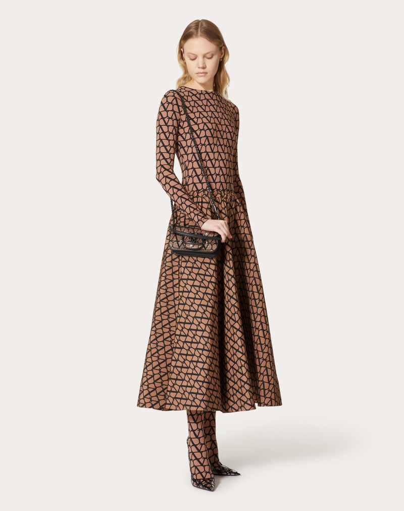 Valentino SMALL LOCÒ SHOULDER BAG WITH TOILE ICONOGRAPHE EMBROIDERY outlook