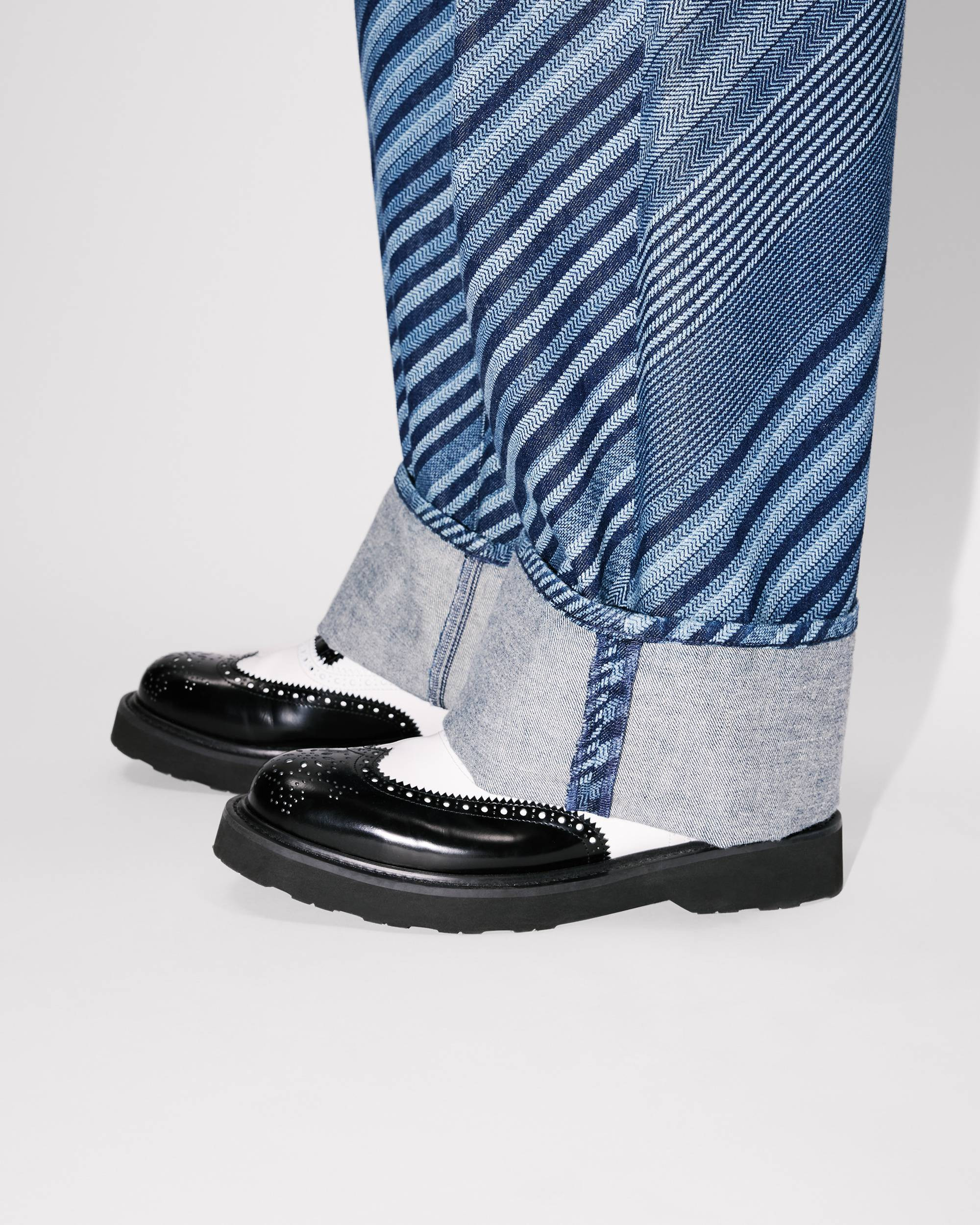 'Kenzo Diagonal Stripe' turn up wide fit jeans in Japanese denim - 11