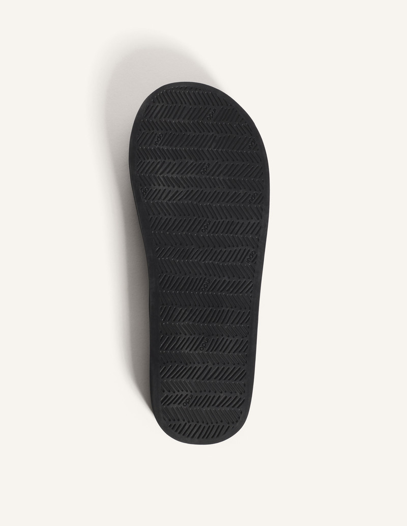 MAISON KITSUNE x INDOSOLE EASY LIVING 7
