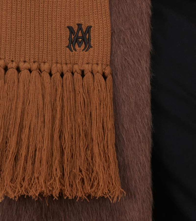 Cashmere scarf 3