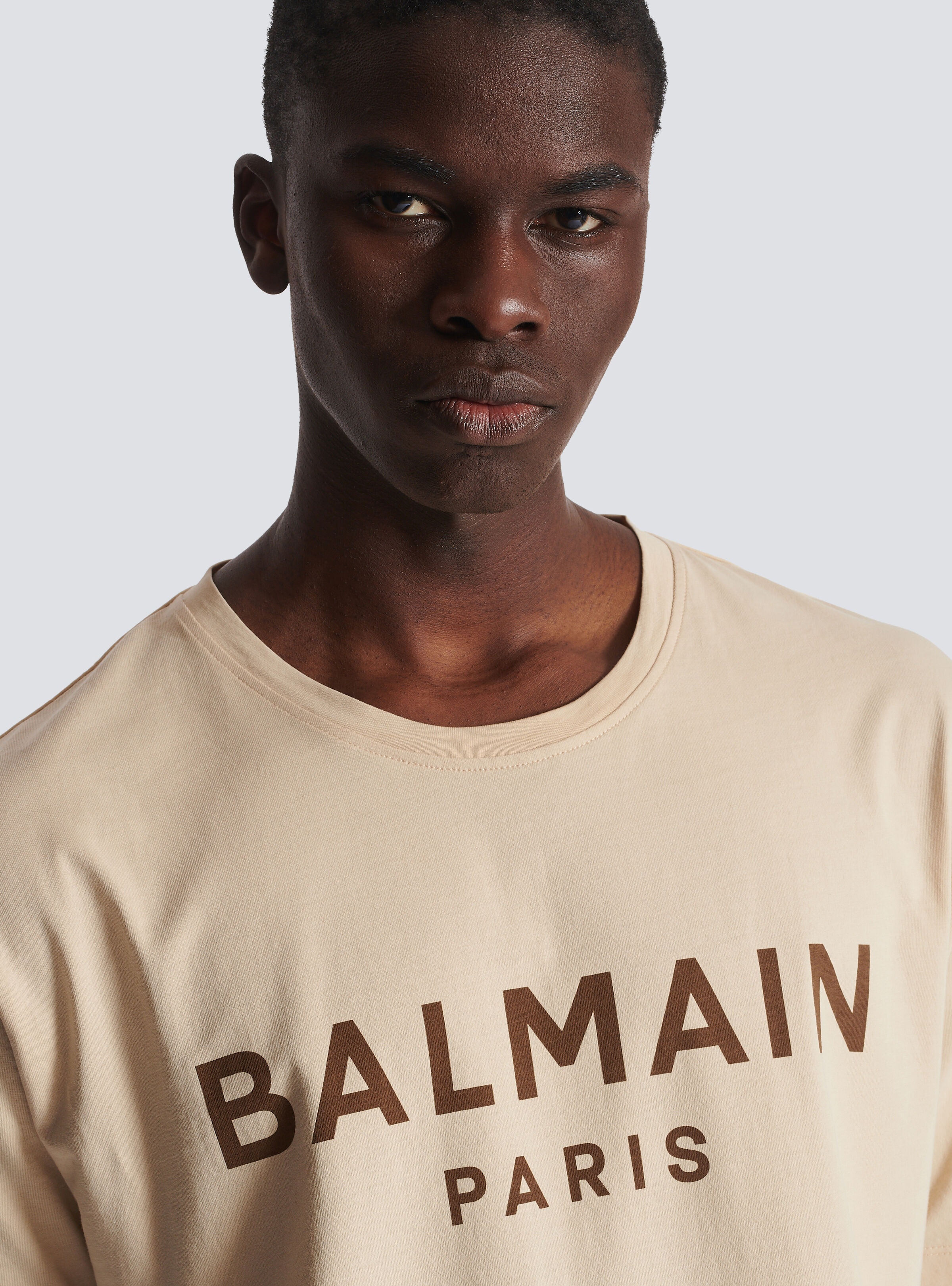 T-shirt with Balmain Paris print - 7