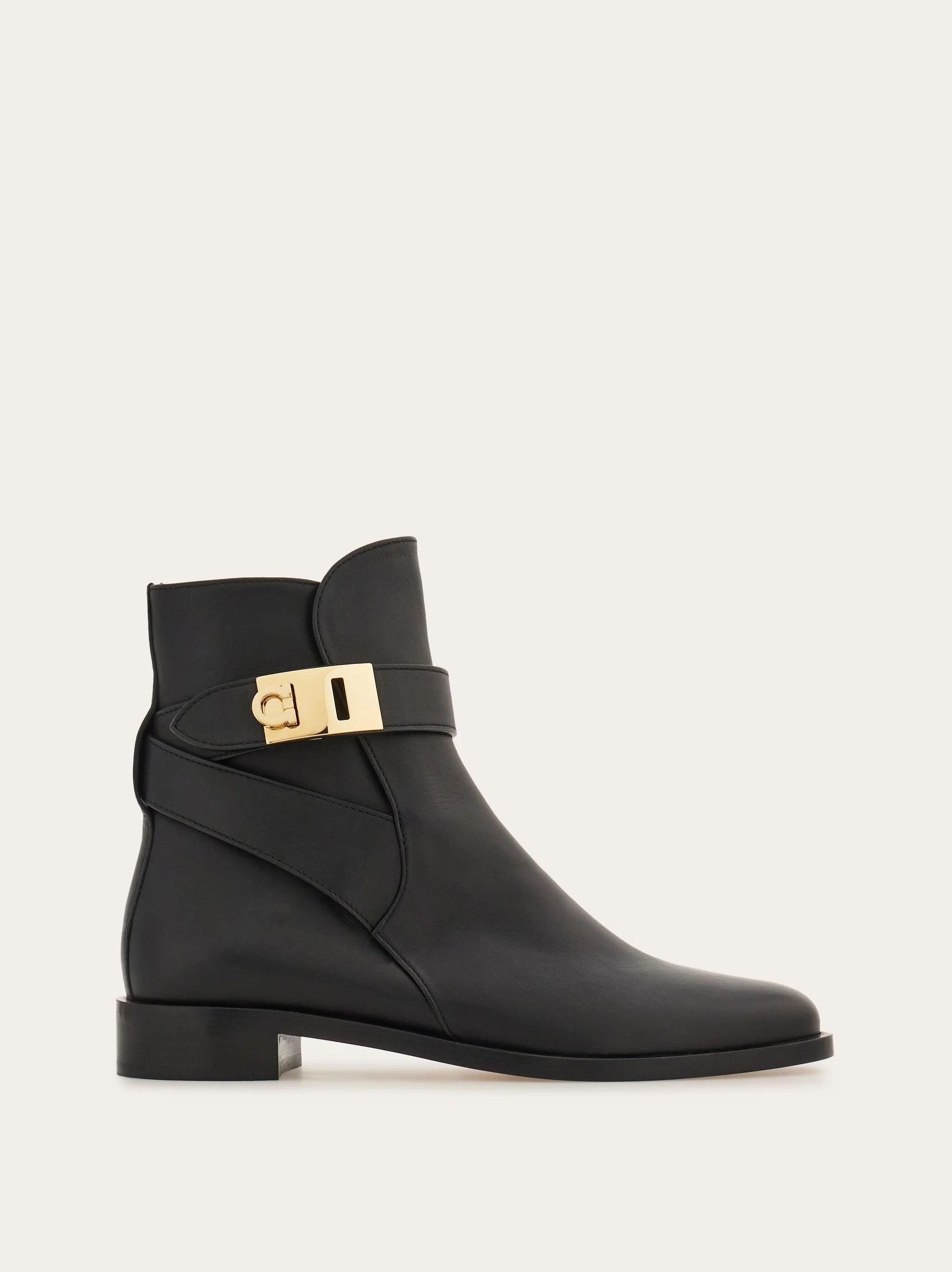Hug buckle ankle boot - 1