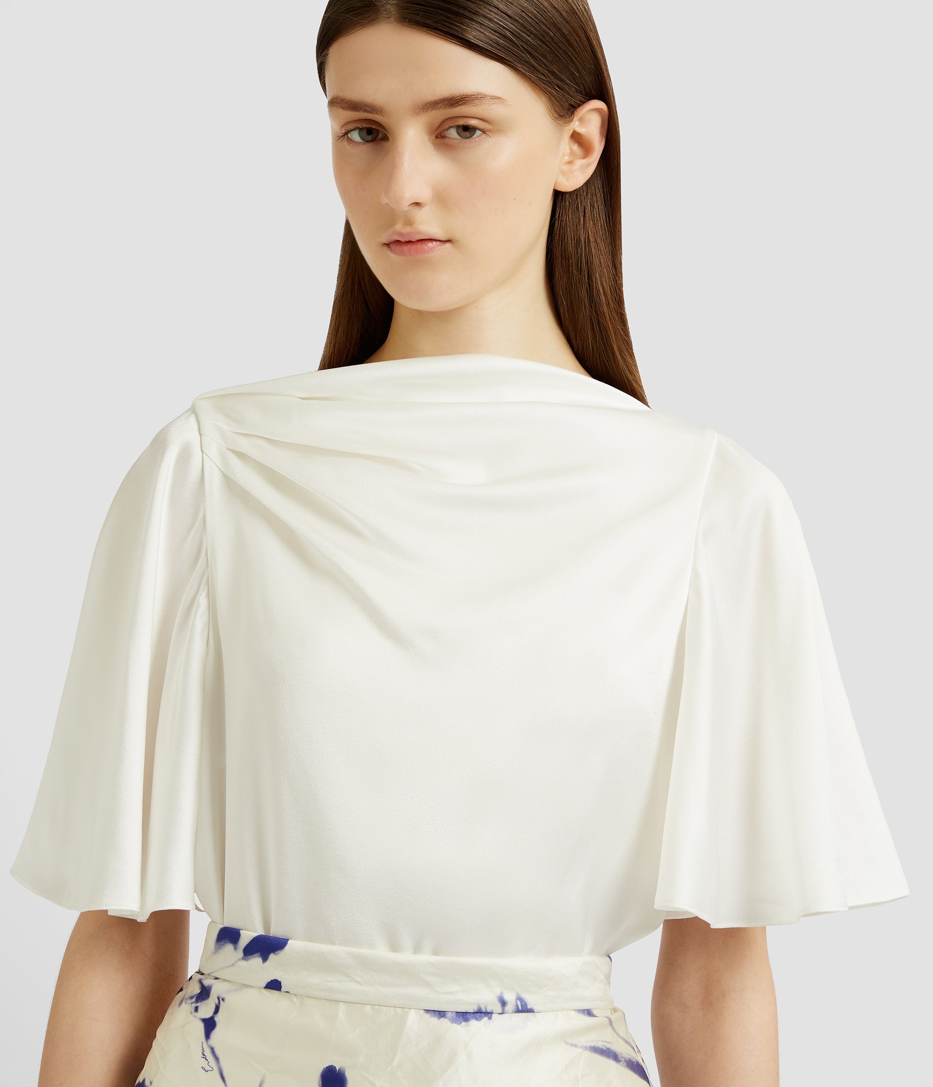 DRAPED SHORT SLEEVE TOP - 3