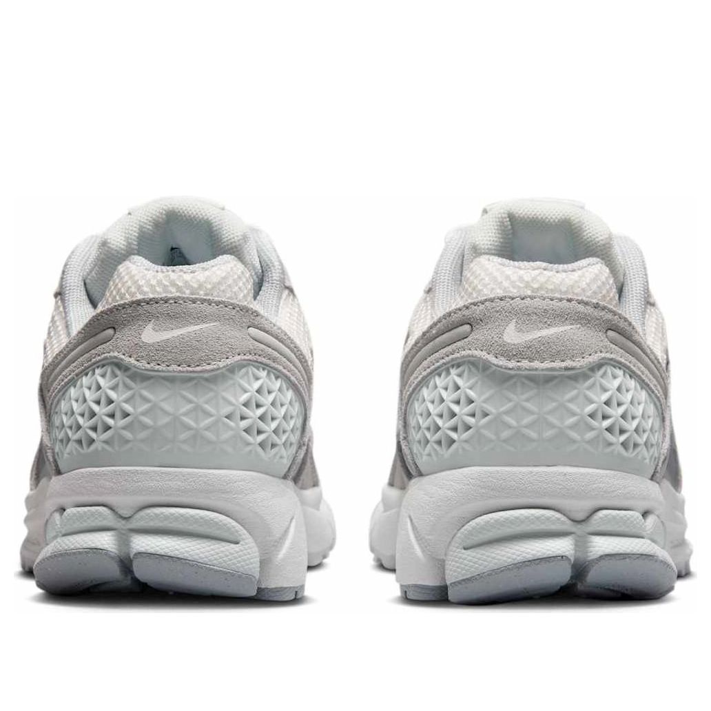 (WMNS) Nike Air Zoom Vomero 5 'Pure Platinum Platinum Tint Wolf Grey Summit White' HQ0458-001 - 5