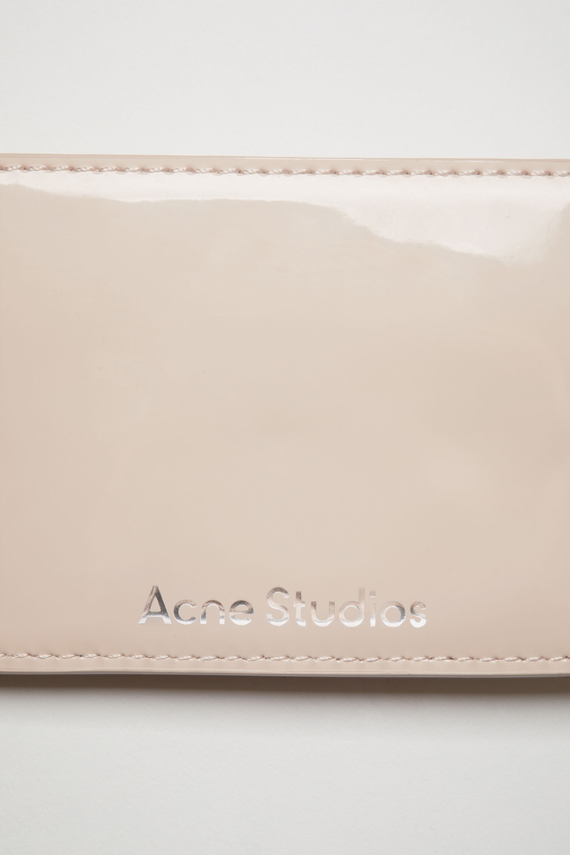 Face logo card holder - Light beige/purple - 5