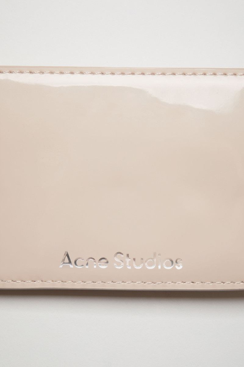 Face logo card holder - Light beige/purple 5