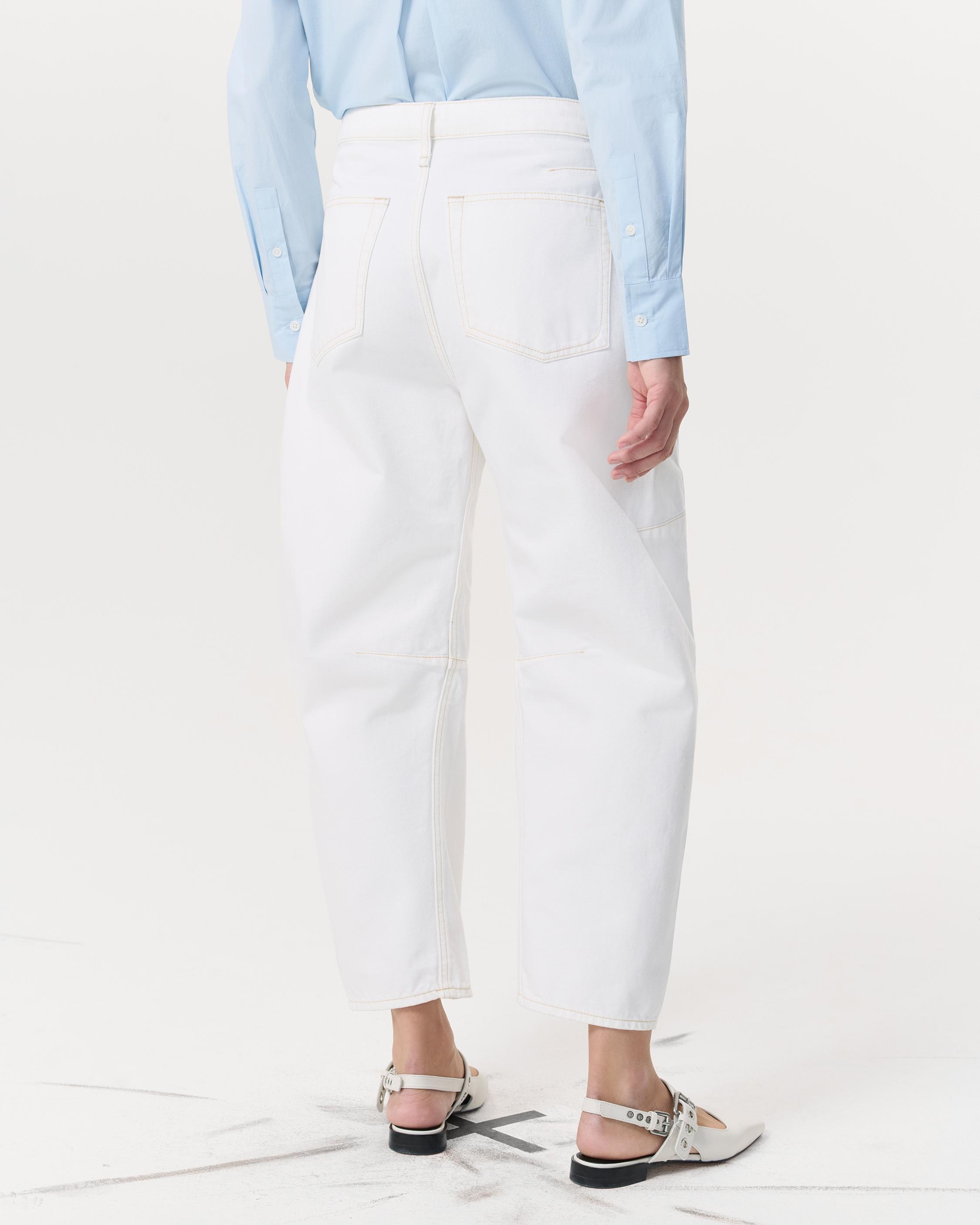 Charlie Ankle-Length Barrel Jeans
Lightweight Rigid Denim - 5