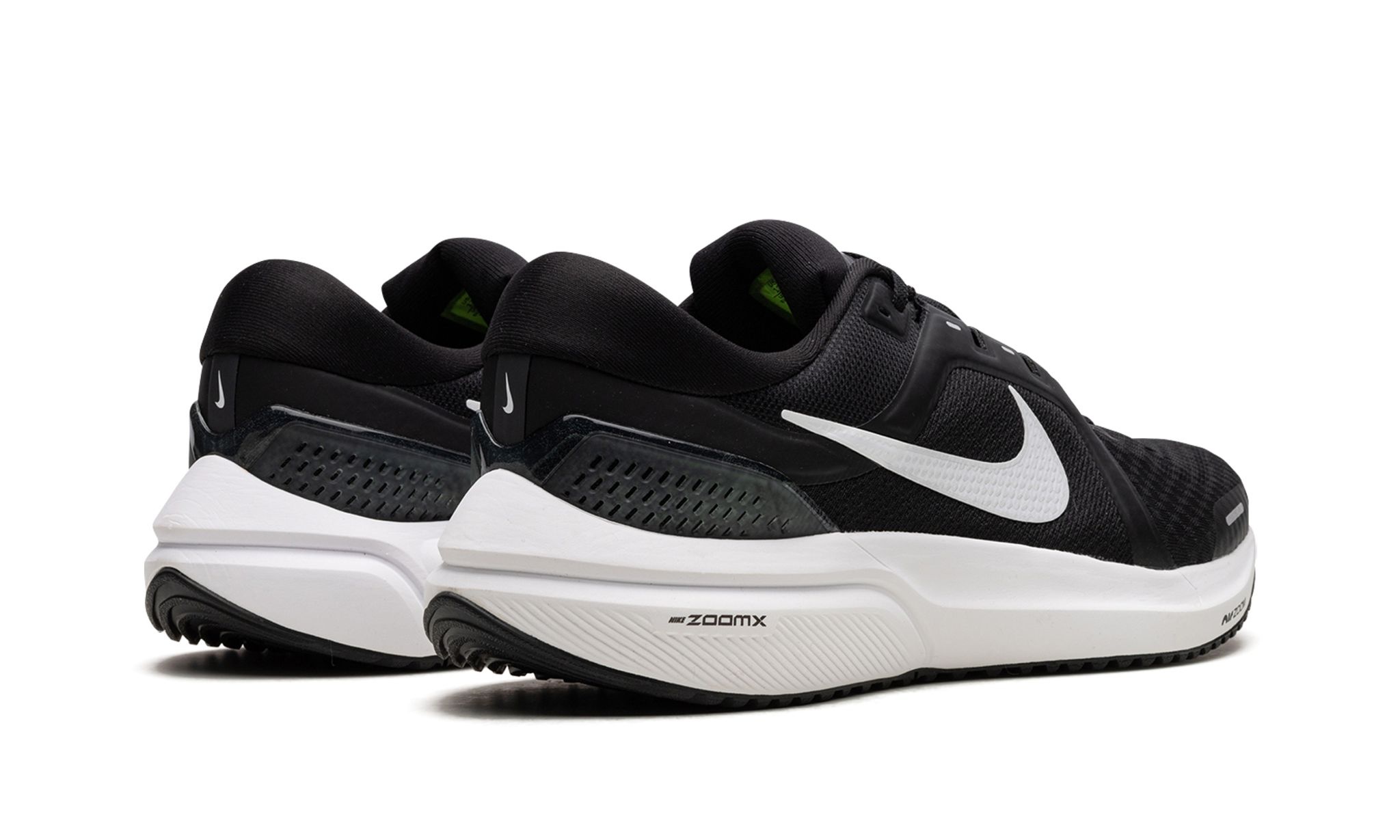 Nike Vomero 16 "Black/White" - 3