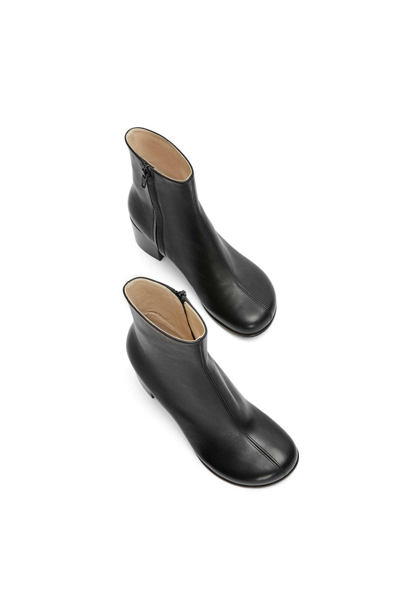 Loewe Ankle bootie in calfskin outlook