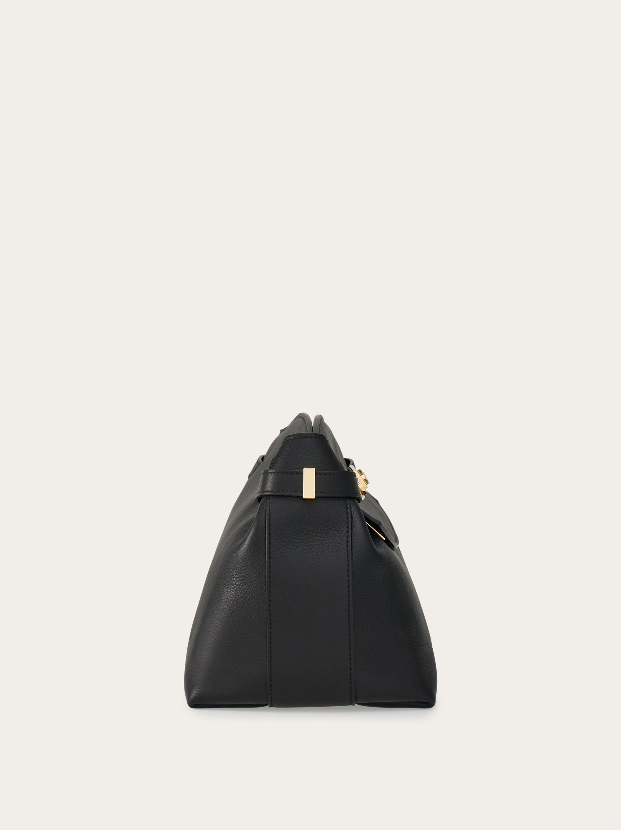 FERRAGAMO Hug pouch (L) | REVERSIBLE